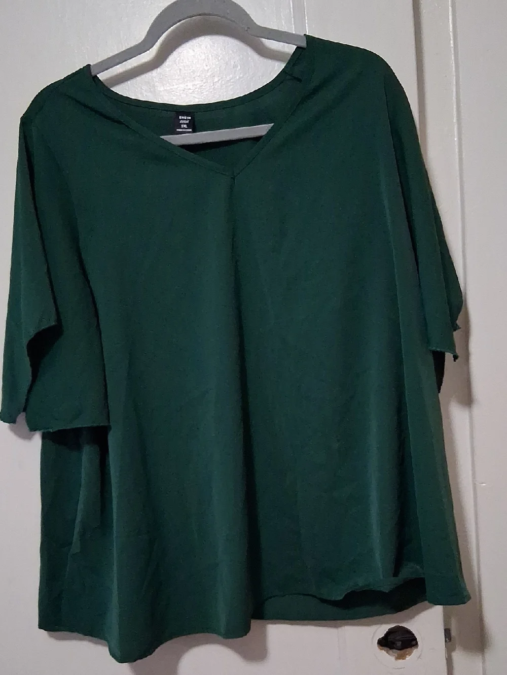 SHEIN Deep Green V-Neck Tunic Top with flowy sheeves Polyester - Picture 2 of 4